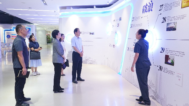 河南省安阳市两级法院一行到深圳行政审判中心调研