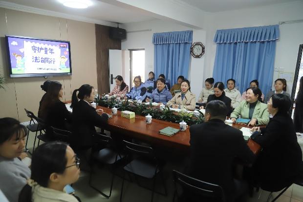 盐田区人民法院“守护童年 法治同行”普法活动走进明珠幼教集团盐田幼儿园