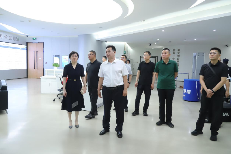 内蒙古乌兰察布市中级人民法院领导一行莅临深圳行政审判中心交流座谈.png